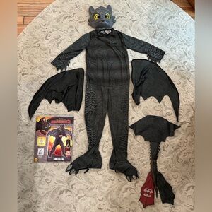 Kids Halloween costume, Toothless, How to Train Your Dragon, size M (8-10)